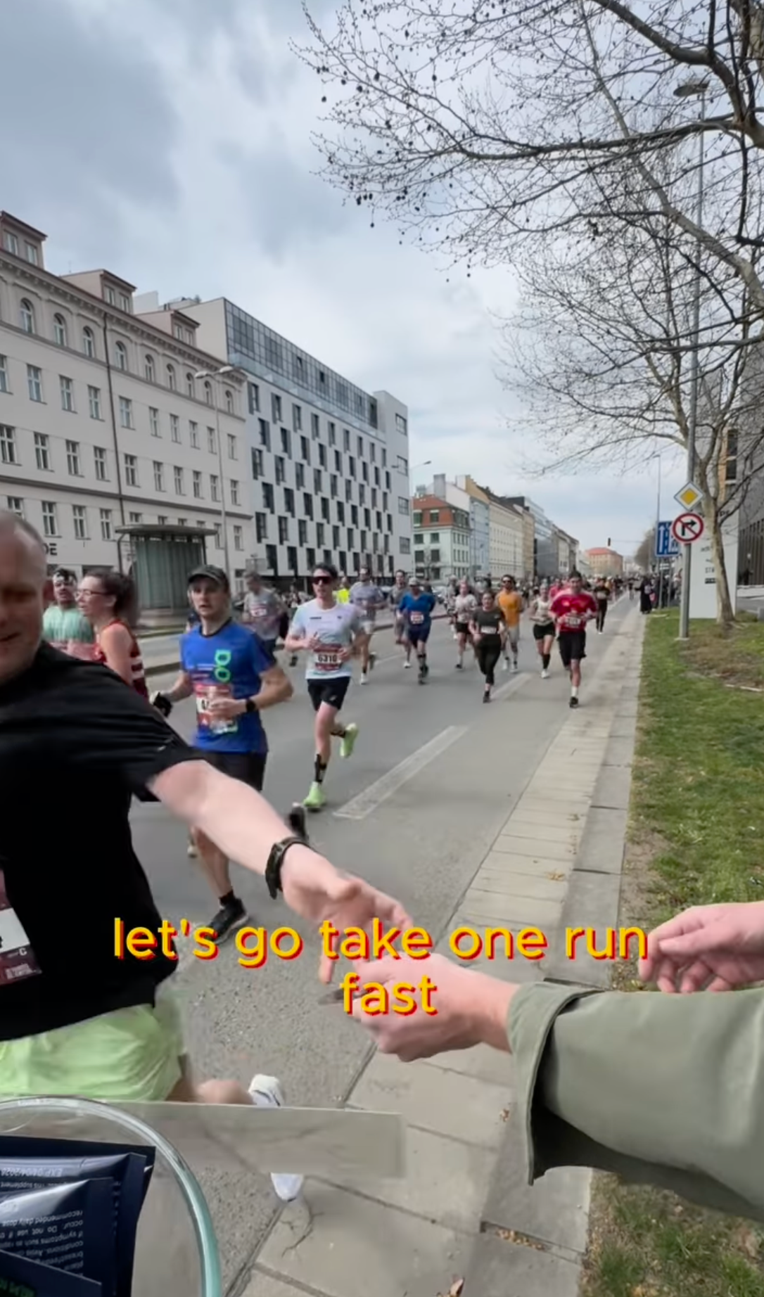 How We Fueled 100+ Runners at the Prague Half Marathon with Energy Gummies